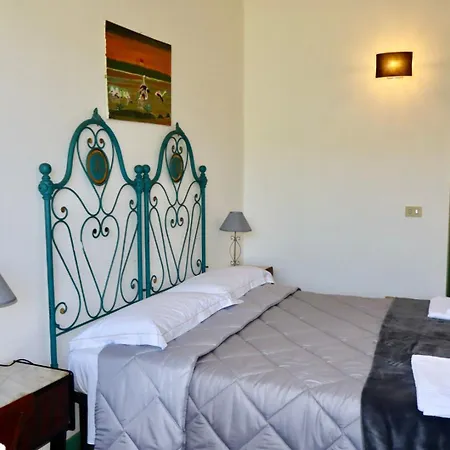 Ostello Casa Lux Mundi *