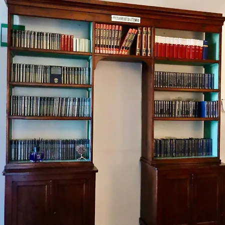 Casa Lux Mundi Hostel